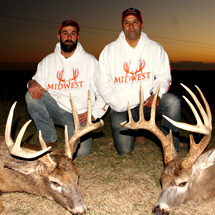  Midwest Whitetail Adventures: Kansas bow hunts that will blow you away!