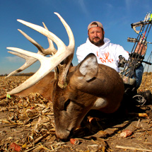  Come hunt the finest properties Kansas has to offer with Midwest Whitetail Adventures.