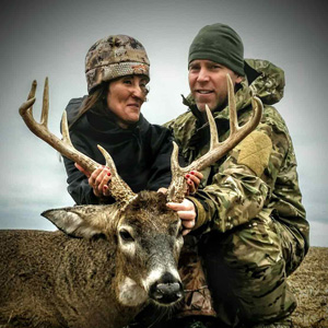 Hunting lodge and guided deer hunts with Midwest Whitetail Adventures.