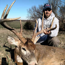 Midwest Whitetail Adventures: Kansas bow hunts that will blow you away! 