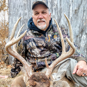 Kansas guided buck hunts