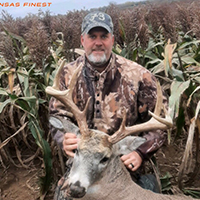  MWA - Kansas' Finest Guided Whitetail Hunts